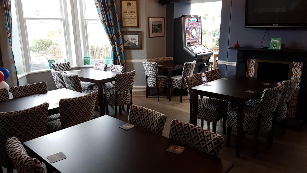 The Village Inn Bideford Esterno foto
